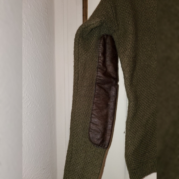 Army Green Sweater w/ faux leather details - Picture 2 of 3